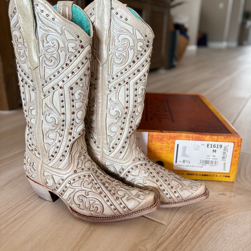 Corral boots - studs and bling